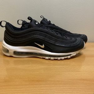 Nike airmax 97 black and white size 9.5